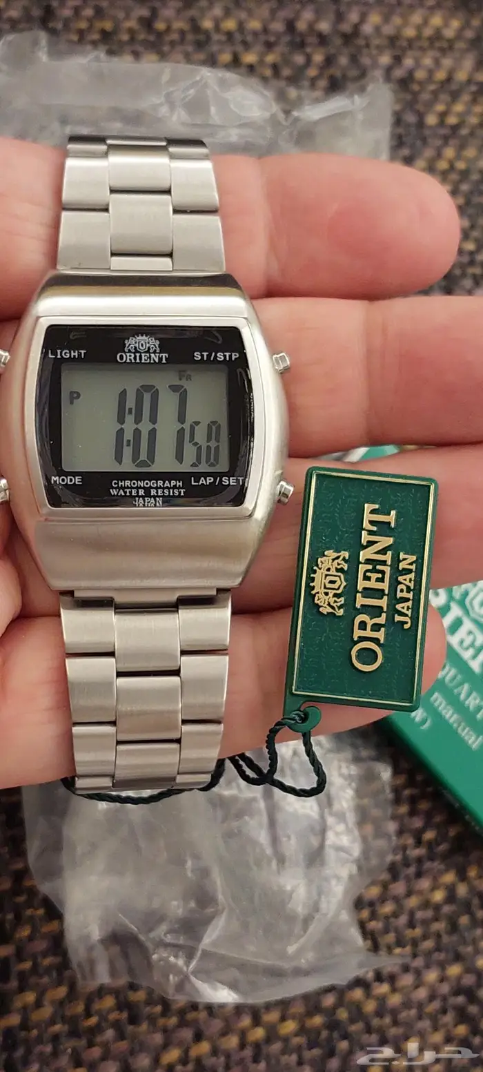 ساعة جديدة مخزنة فوق أربعين سنة نوع أورينت رجالي يابانية 4