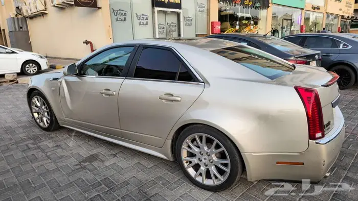 للبيع كاديلاك 2013 CTS 8