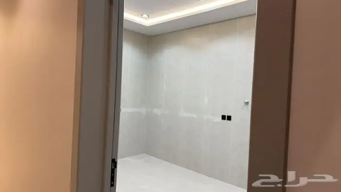للبيع شقة ضمن فيلا - حي البيان بالرياض 6