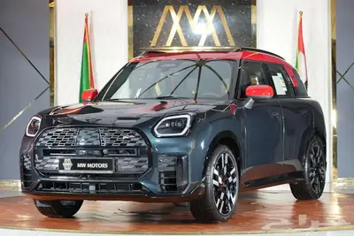 ميني كوبر كاونتري مان موديل 2024 أصفار خليجي رمادي أسود 2