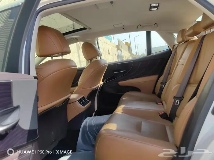لكزس LS. 500AH هايبرد موديل 2019 19