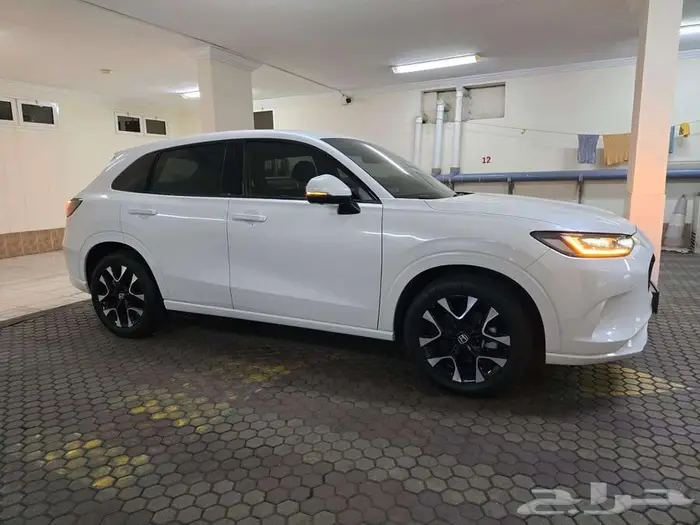 هوندا ZRV فل كامل EX 2023 3