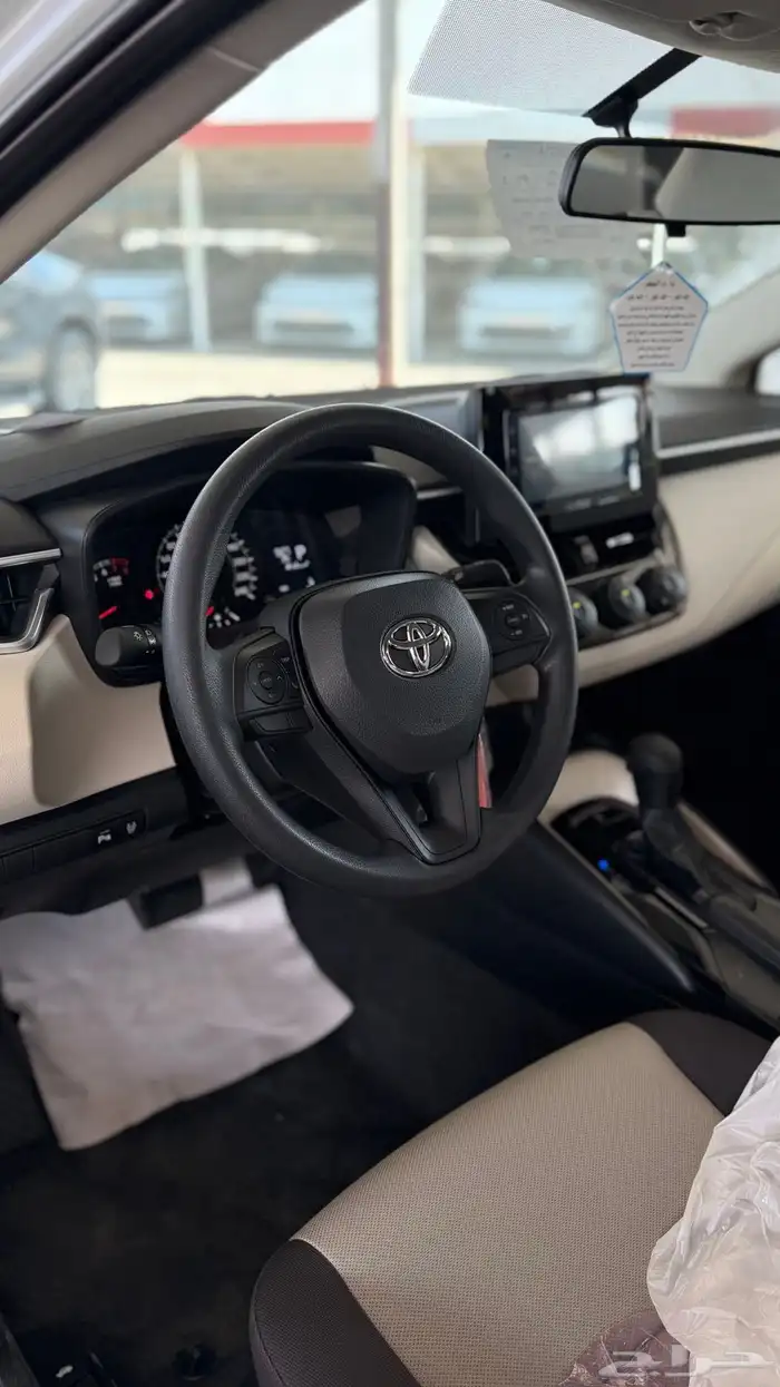 تويوتا كورلا XLIمطور 2.0 موديل 2025 كاش وتقسيط 9