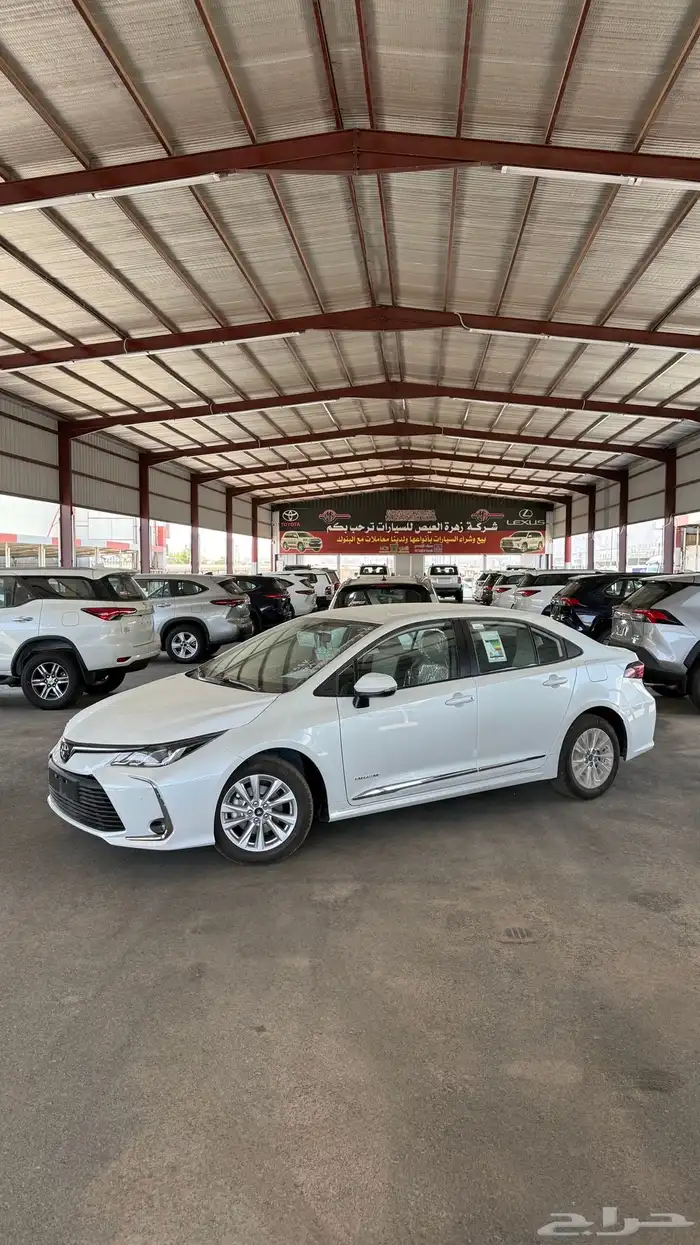 تويوتا كورلا XLIمطور 2.0 موديل 2025 كاش وتقسيط 1