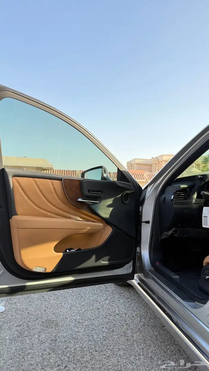 لكزس Ls 350 موديل 2023 24