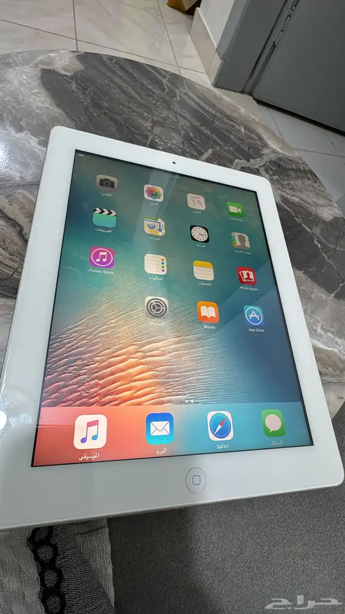 ايباد ابل 32 جيجا وكالة مافك ب 250 ريال 0