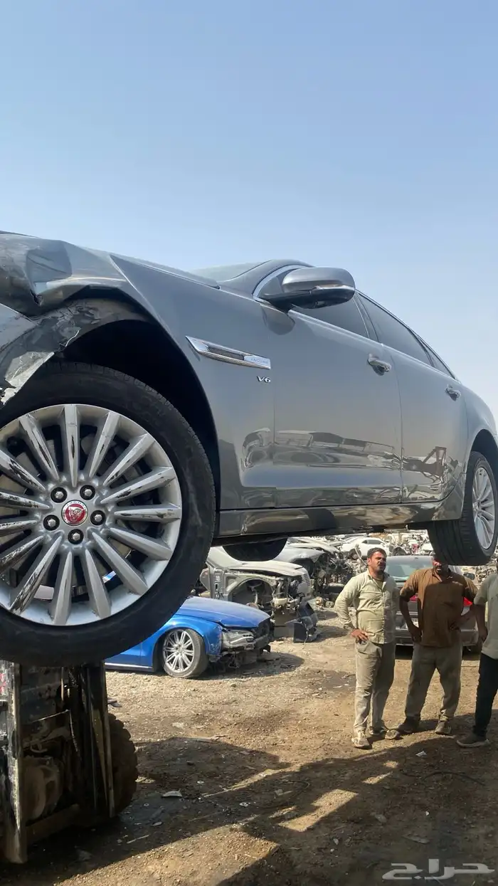 جاكوار XJL 2