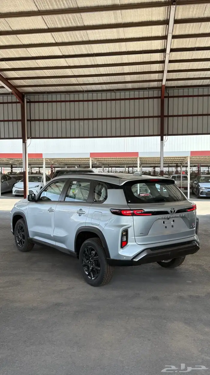 تويوتا اوربان كروزر 2025 استاندر كاش ونظام الدفعتين 4