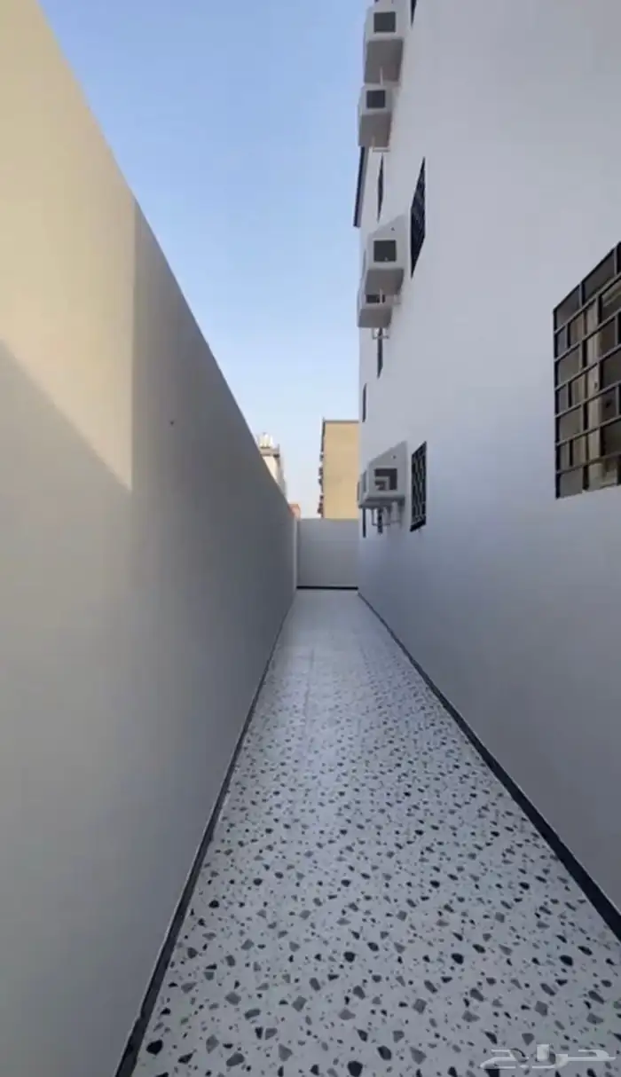 عمارة للبيع في رابغ 3