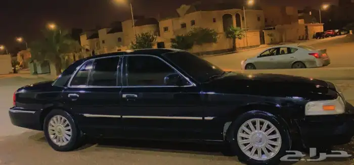 فورد ماركيز 2007 اسود 0