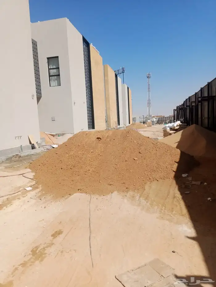 توريدات الرمل الابيض والاحمر رمل بطحا طرطشه بطحا بلاط مخلوط 5