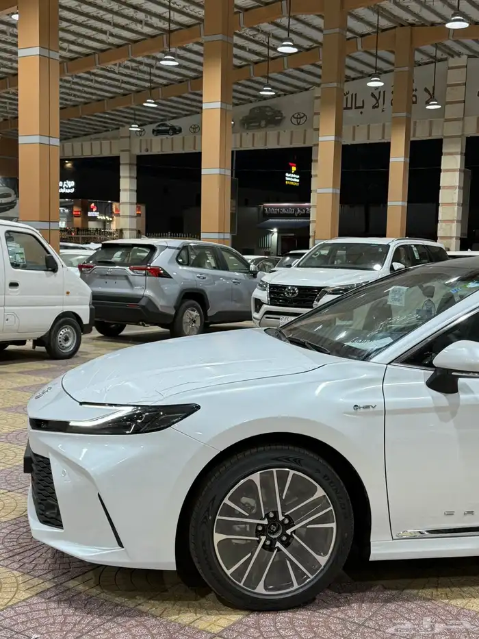 تويوتا كامري LE هايبرد 2025 سعودي 8