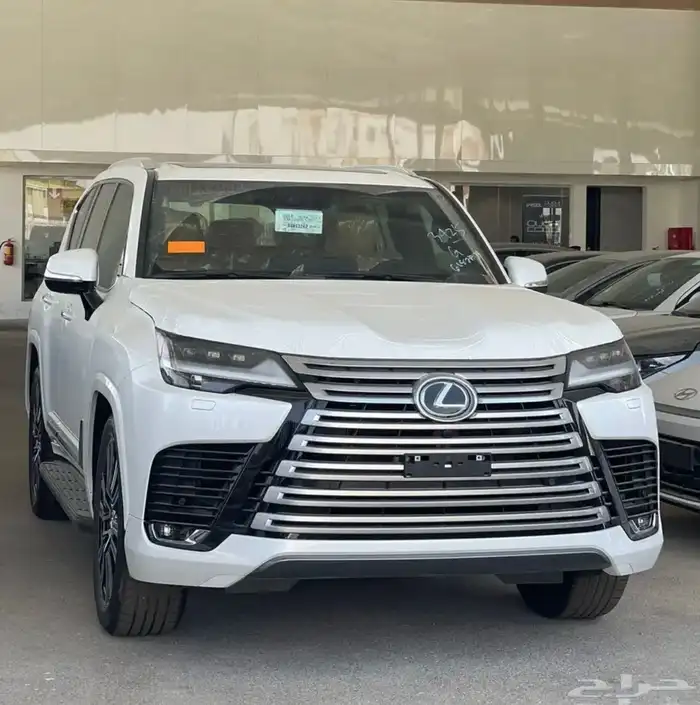 لكزس سعودي 2024 عبداللطيف جميل BB اصفار 1