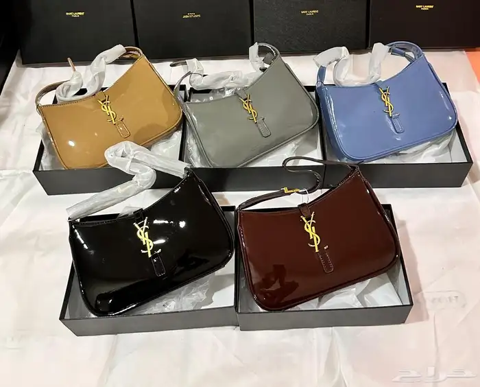 شنط تجنن ماركه درجه اولى عندي وحده منهم لها 6 خيال 43