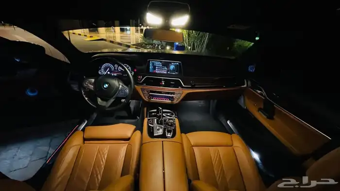 لوحات دبيBMW 750 2017 7