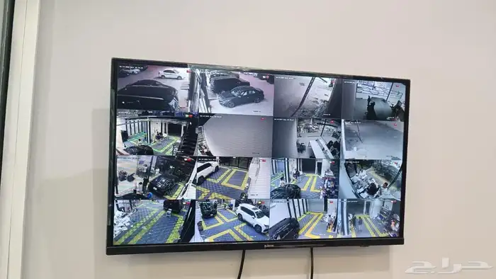 كاميرات مراقبة 11