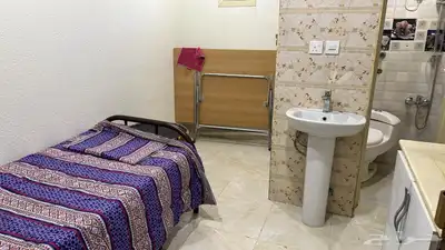 للاجار غرفة سايق مع دورة مياه ابها حي العرين 1
