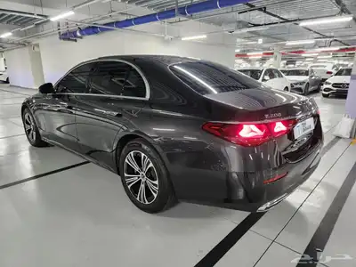 تم البيع الله يبارك E200 2024 داخلية اوف وايت 3