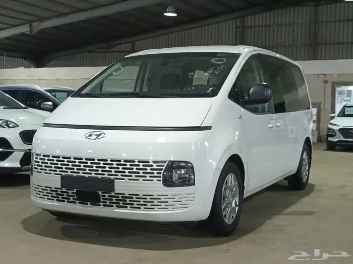 هيونداي ستاريا 2022 ديزل بطاقة جمركية وارد كوريا 3