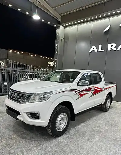 نافارا ديزل 2018 قل كامل دبل لدى معرض(عبيد الرشيدي) 1
