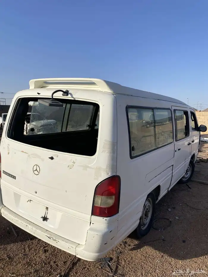 باص مرسدس 3