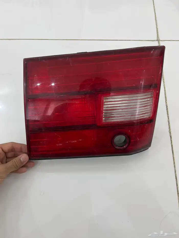 اصطبات لكزز خلفيه طقم ومتفرق الموديل 400 2