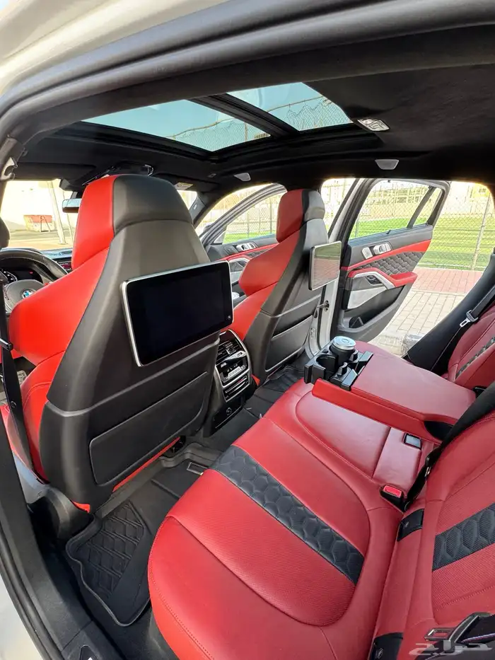 بي ام دبليو X6 M Power 2021 نظيف جدا 12