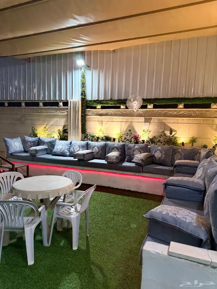 استراحة قسمين بمسبحين كبار وصغار وألعاب مائيه وملعب صابوني 25