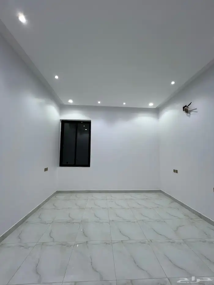 أدوار كل بصك المساحة 300 الموقع حي الشفا 4