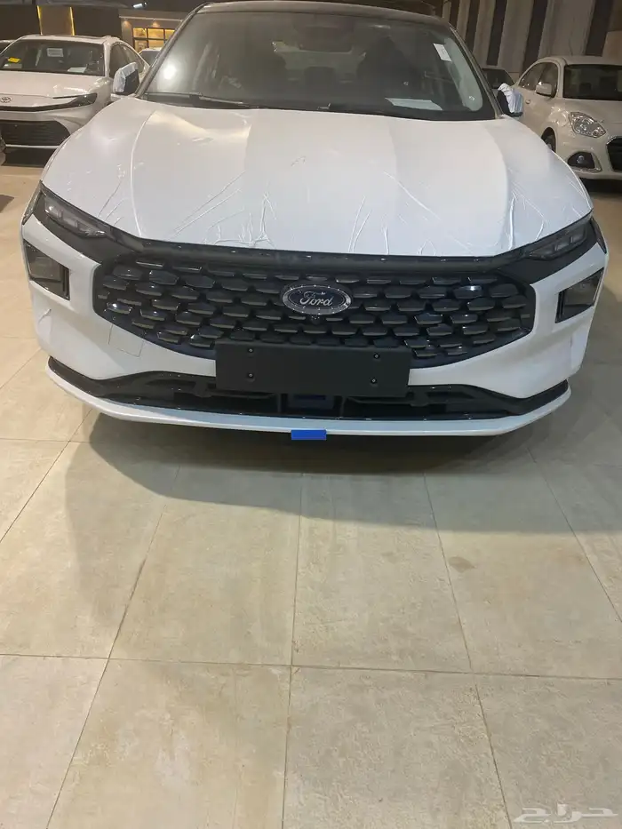 فورد تورس تيتانيوم فل بنزين 1