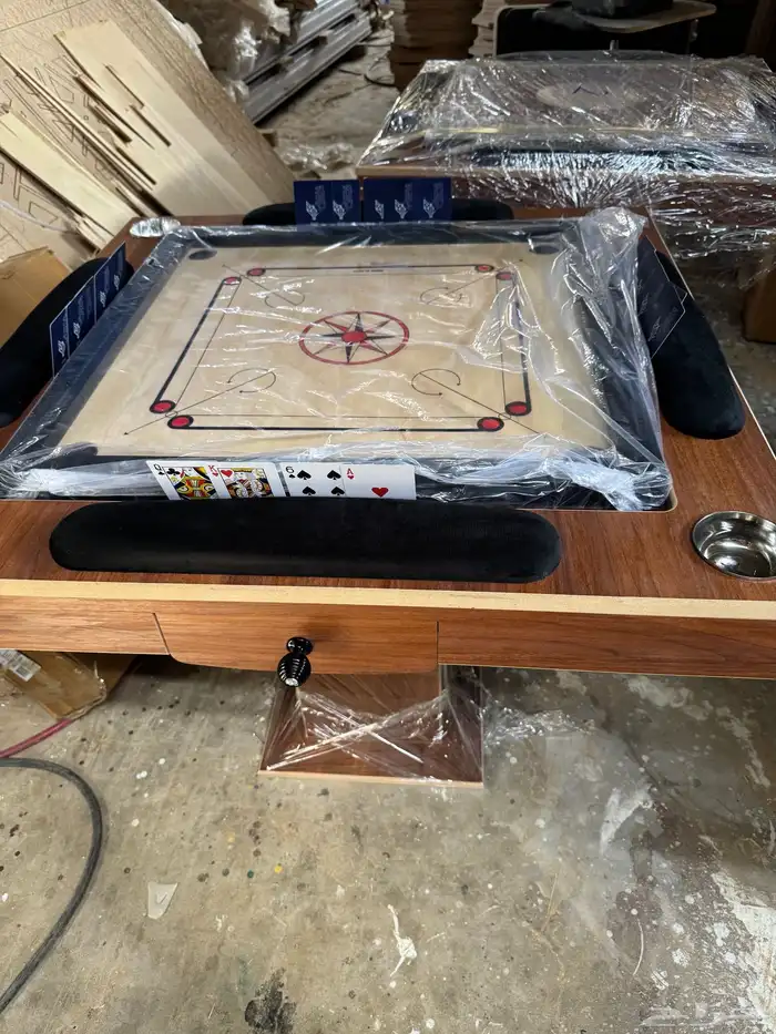 طاوله لعب 4 في 1 بلوت و جاكارو وضومنه و كيرم 3