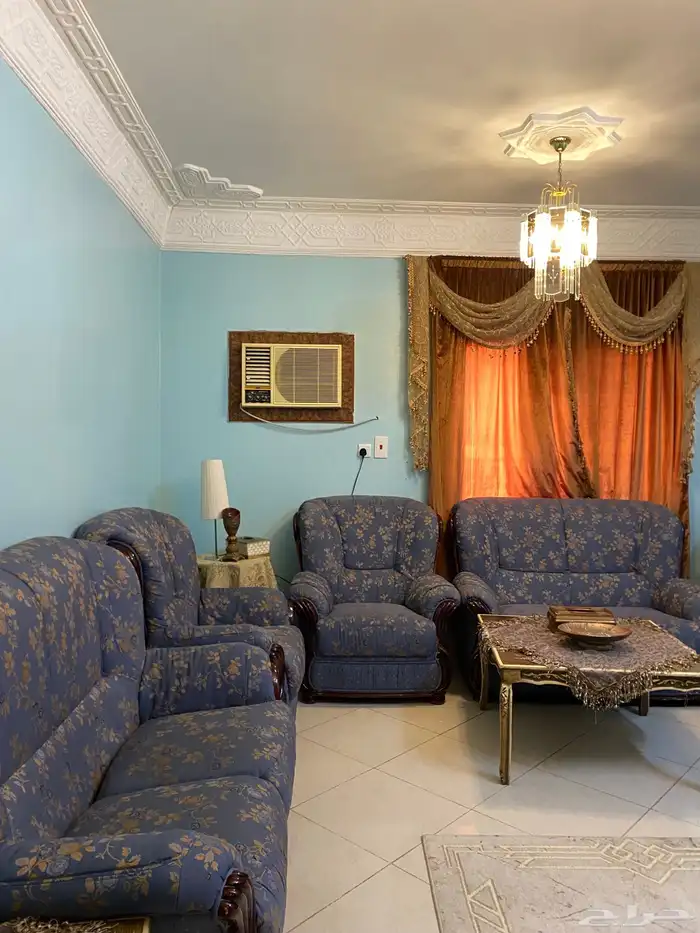 3 اطقم كنب تركي مستعمل 1