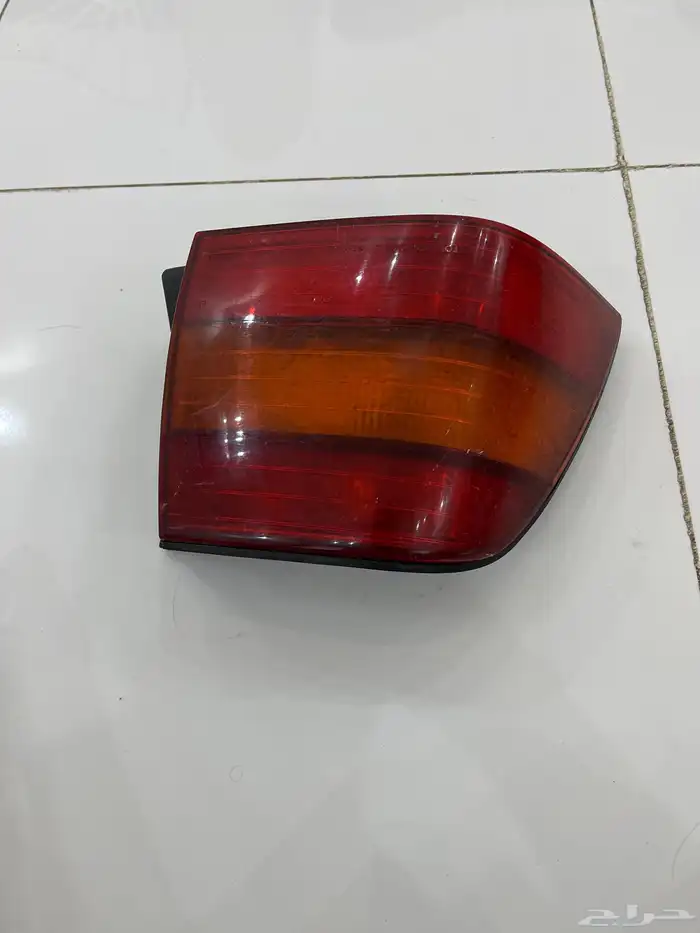 اصطبات لكزز خلفيه طقم ومتفرق الموديل 400 3