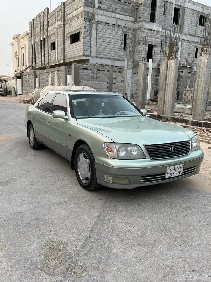 للبيع لكزس 400 LS 3