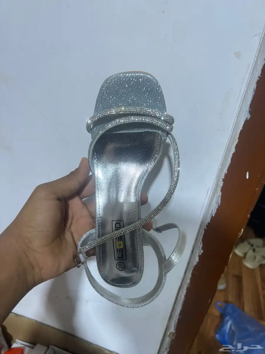 حذيان للبيع ب جميع المقاسات 2