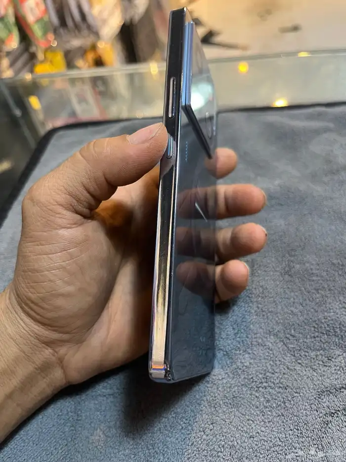 للبيع 3