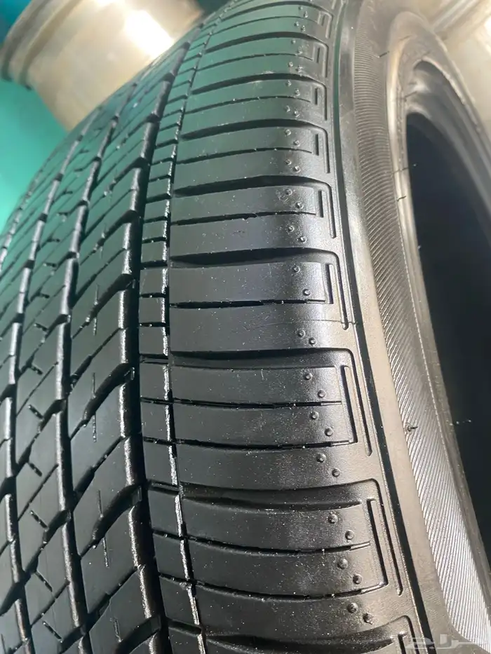 طقم كفرات برجستن منزل 255 45 20 4