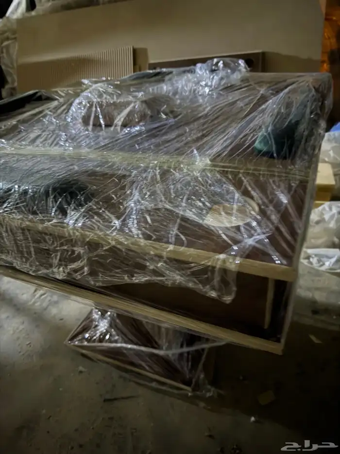 طاوله لعب 4 في 1 بلوت و جاكارو وضومنه و كيرم 18