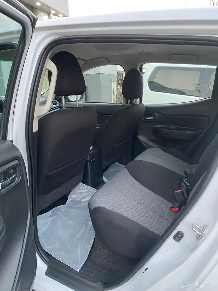 متسوبيشي L200 2021 ديزل 16