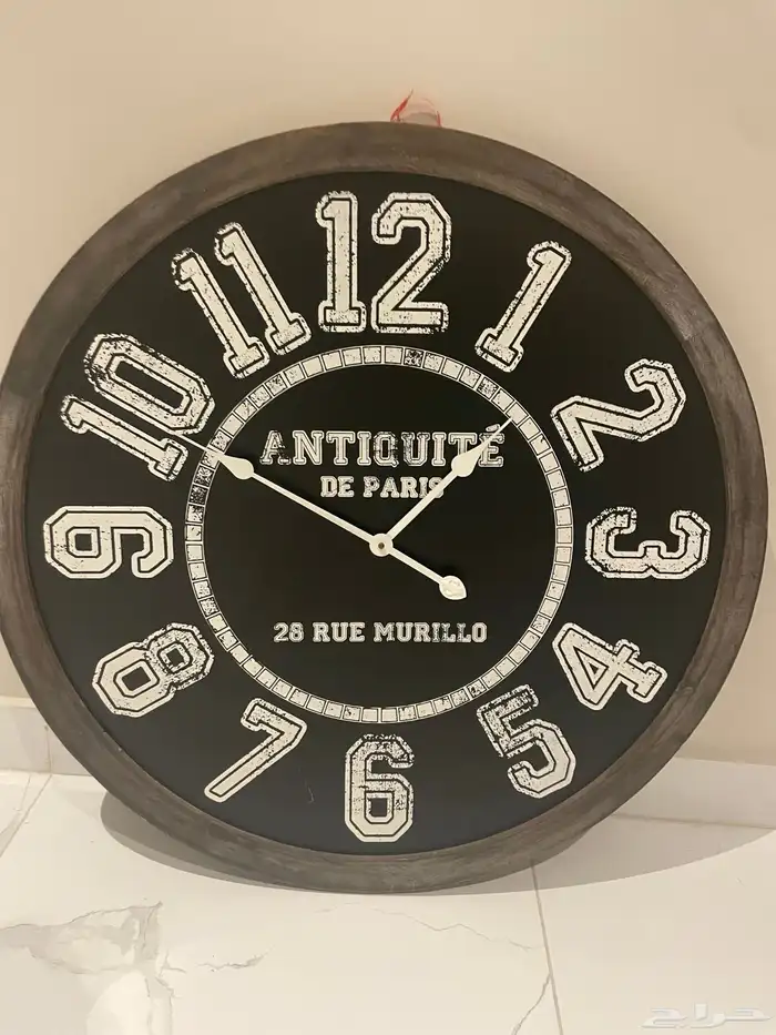 ساعة حائط كبيرة انتيك 0