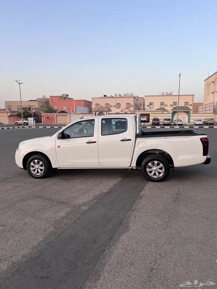 ايسيزو ديماكس 2023 غمارتين ممشى قليل 6