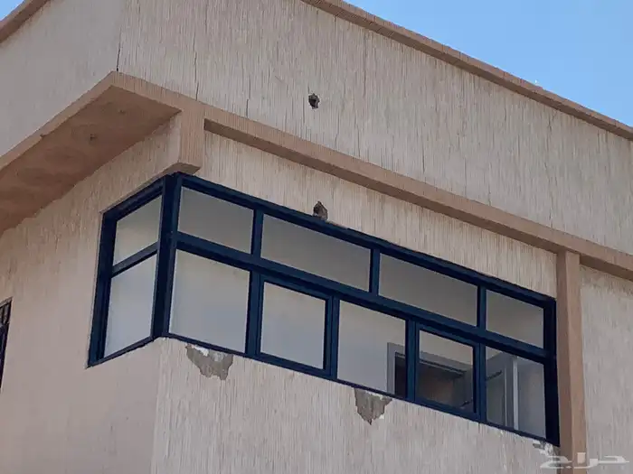 شبابيك المنيوم ابواب درابزين جميع اعمال حداده 10