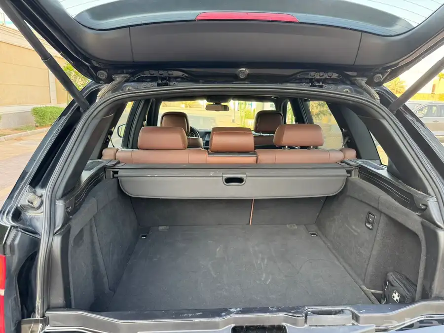 BMW X5 نظيف جدا للبيع 3