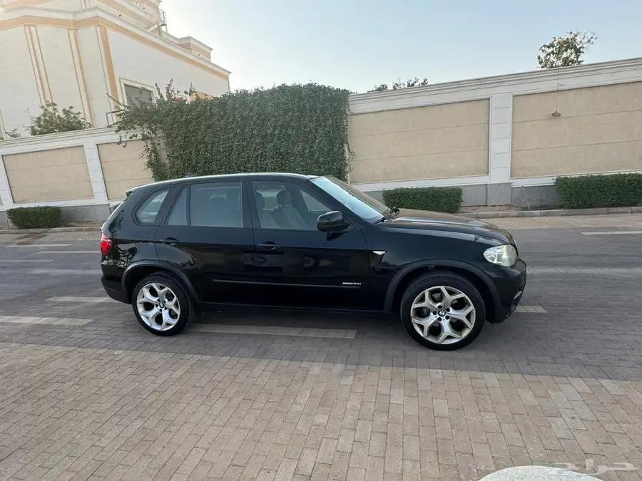 BMW X5 نظيف جدا للبيع 6