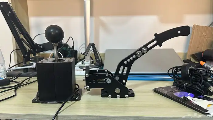 للبيع قير و جلنط للكمبيوتر PC 0