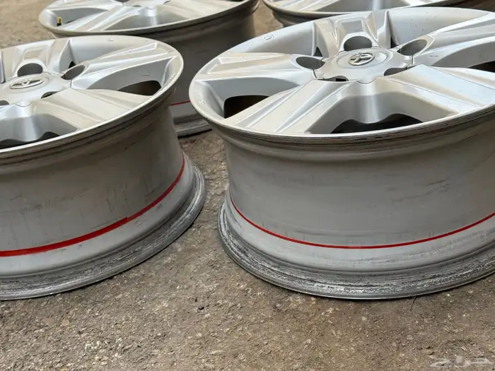 جنوط جيب موديل 2015اصلي وكاله عليها ختم الوكاله مقاس 18 6