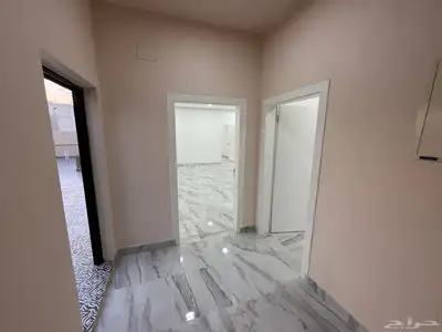 للبيع بيت دور وشقه جديد بحي الروضه (الياسمين) 40