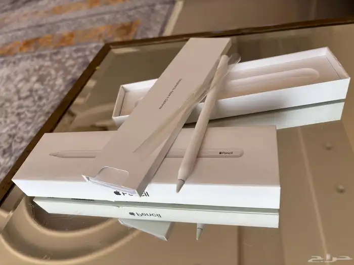 قلم ابل نظيف جدا 3