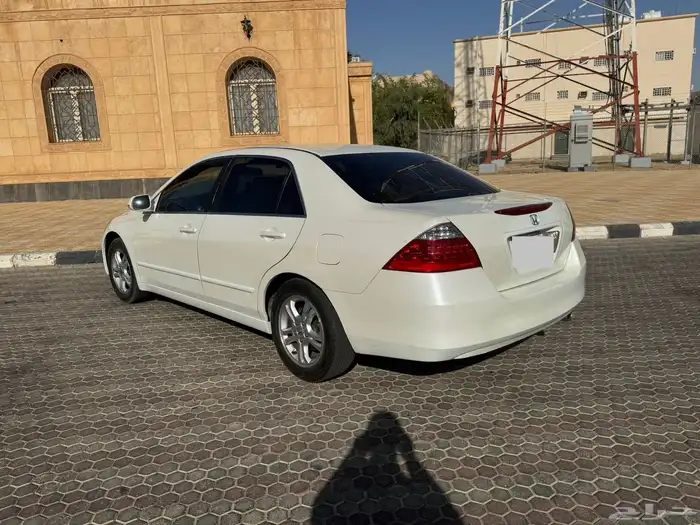 سربوت وزاحف ولك في الزين وميزانيتك 20 الف تعال خذ الاكورد 4