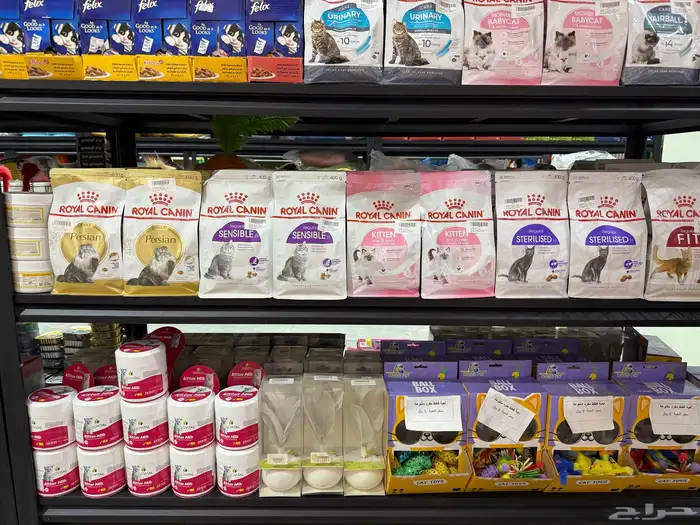 يوجد لدينا مستلزمات واكسسوارات قطط واسماك وطيور وكلاب 6